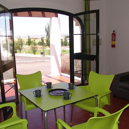 Camping La Sierrecilla Humilladero Eksteriør bilde